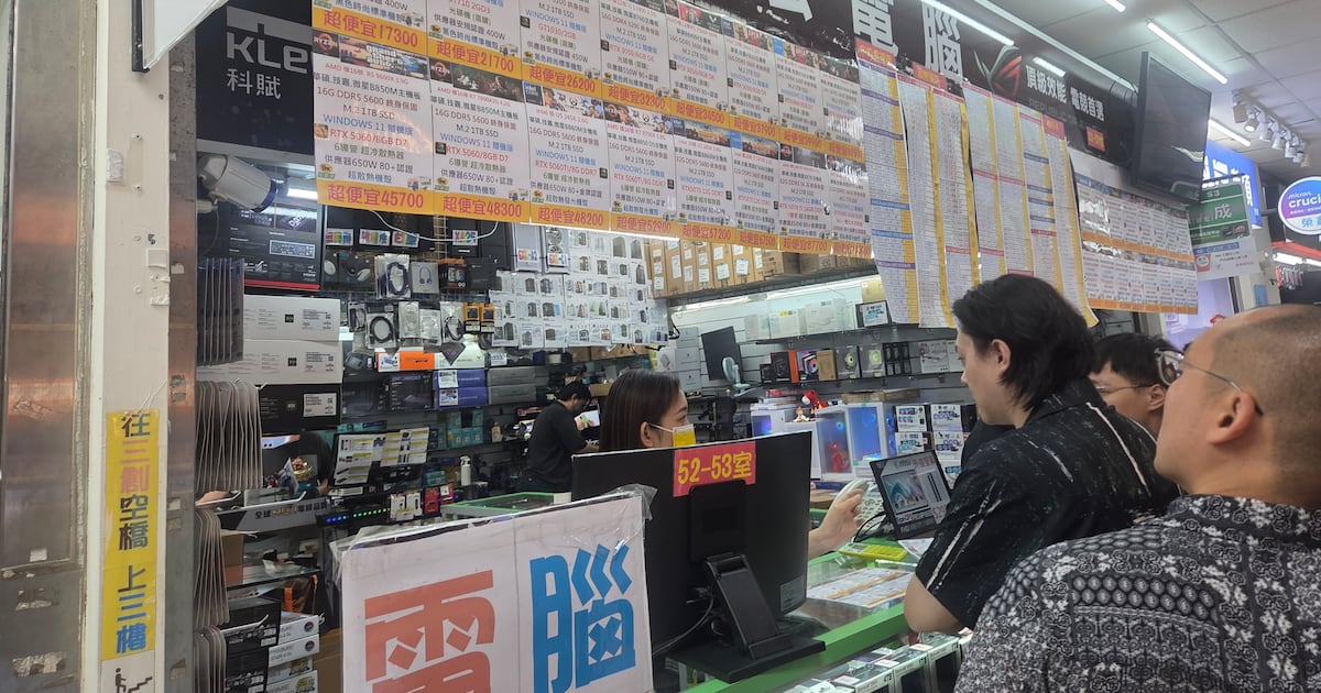 Taiwan's DIY PC Legacy Fuels Global AI Server Manufacturing Shift