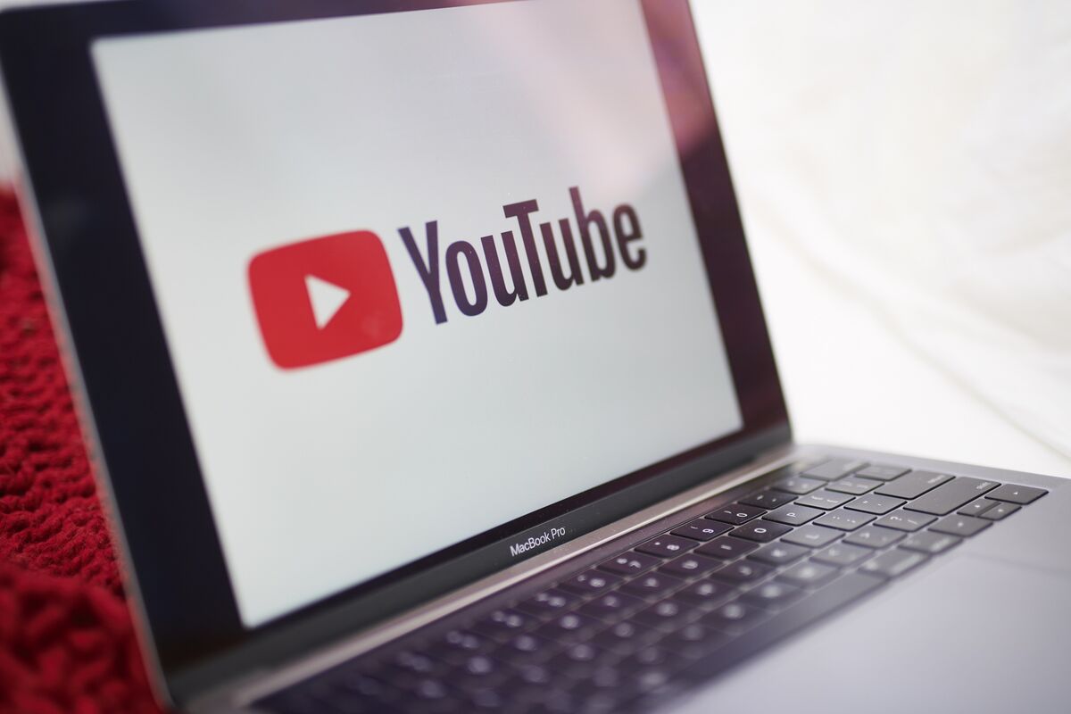 YouTube brings AI upscaling to low-resolution TV videos