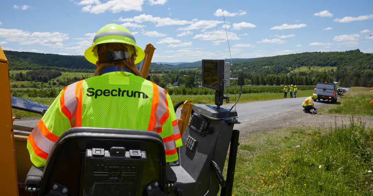 Charter’s “one node, two futures”: DOCSIS 4.0 meets PON