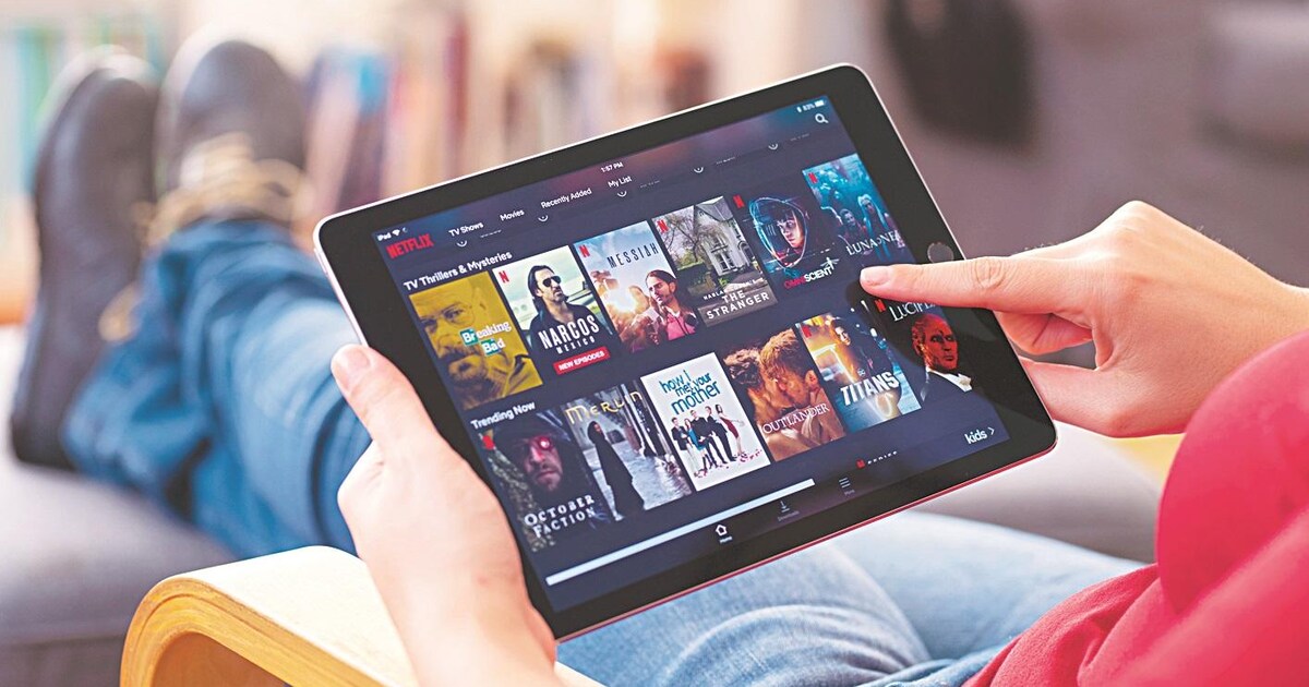 Streaming becomes Pay TV 2.0—revenue crown flips in 2025